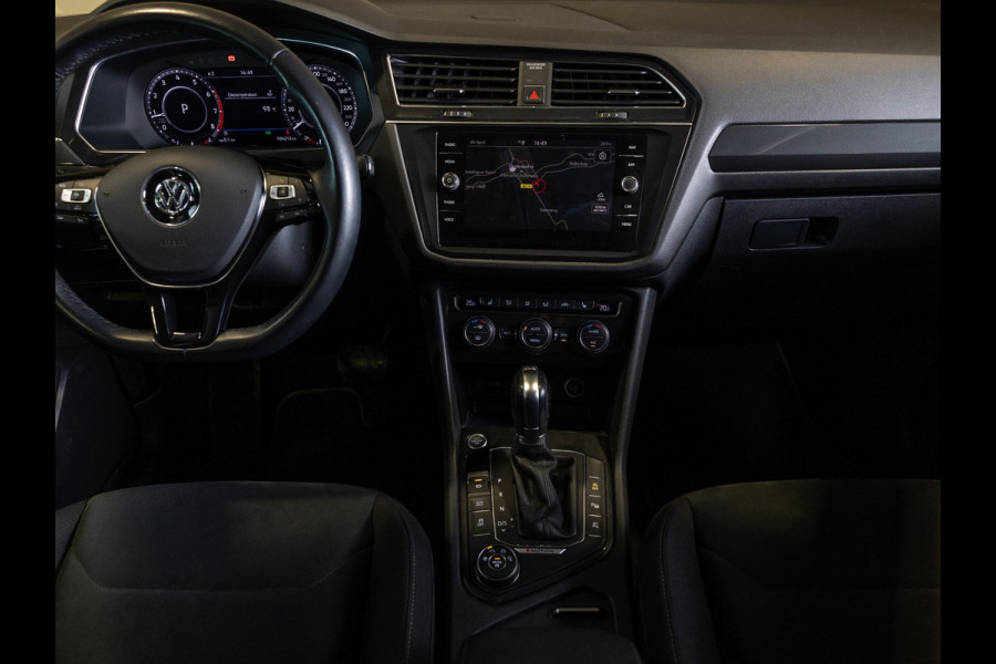 Volkswagen Tiguan Allspace 2.0 TSI 4Motion Highline 7 pers. / 180pk. / Head-up display / Apple Carplay / Trekhaak