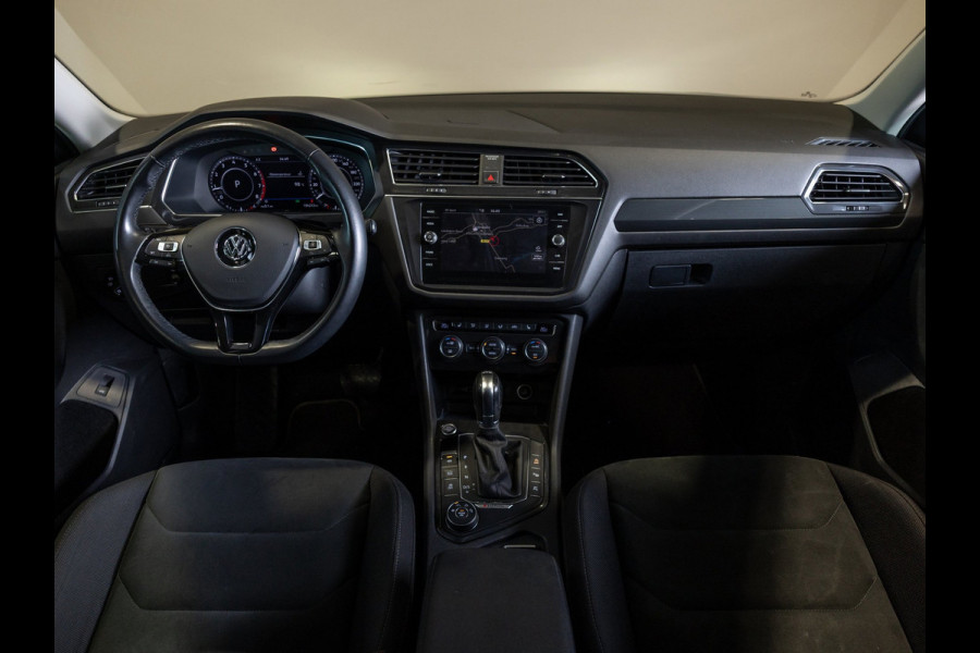 Volkswagen Tiguan Allspace 2.0 TSI 4Motion Highline 7 pers. / 180pk. / Head-up display / Apple Carplay / Trekhaak