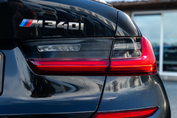 BMW 3-serie M340i xDrive Laserlight I Live Cockpit Professional I Head-Up I Adaptive cruise I Sfeerverlichting