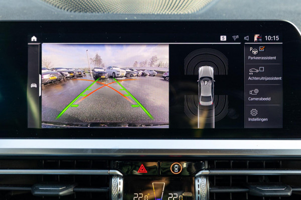 BMW 3-serie M340i xDrive Laserlight I Live Cockpit Professional I Head-Up I Adaptive cruise I Sfeerverlichting