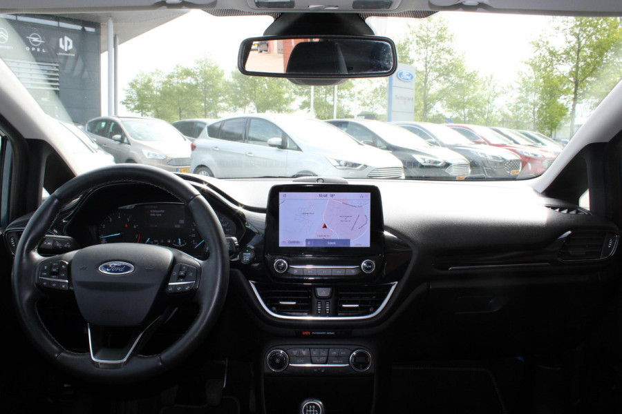 Ford Fiesta 1.0 EcoBoost Titanium | Camera | Winterpack | Navigatie | Licht metalen velgen