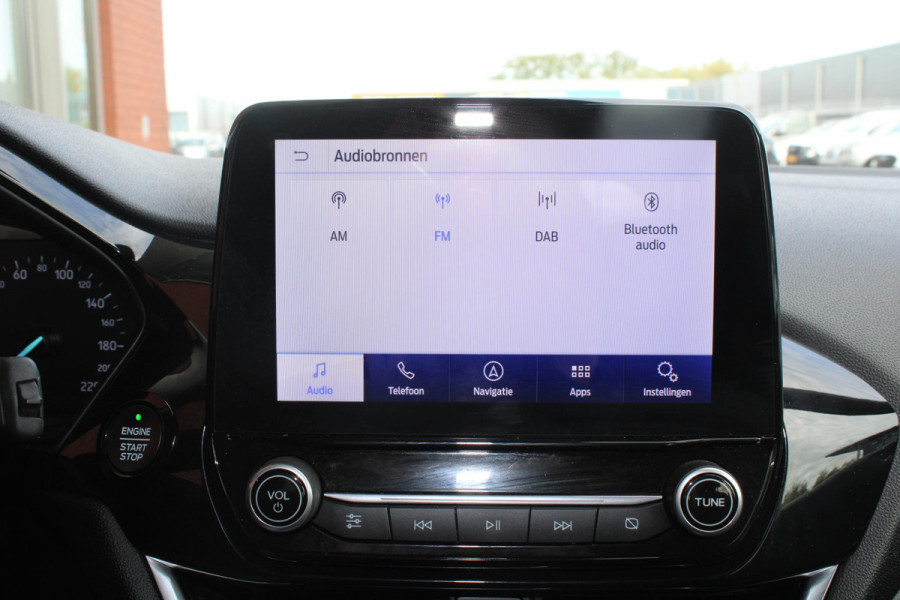 Ford Fiesta 1.0 EcoBoost Titanium | Camera | Winterpack | Navigatie | Licht metalen velgen