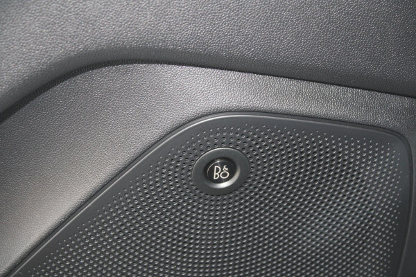 Ford Fiesta 1.0 EcoBoost Titanium | Camera | Winterpack | Navigatie | Licht metalen velgen