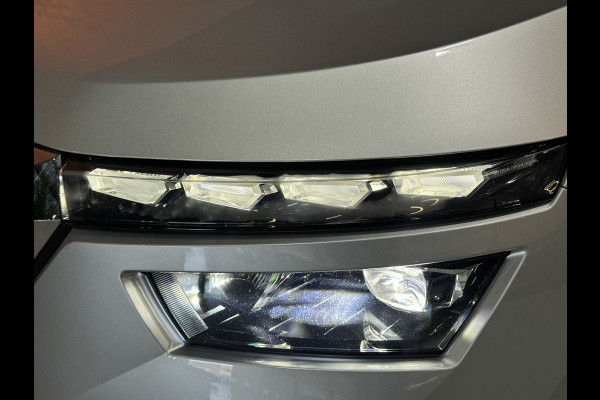 Škoda Kamiq 1.0 TSI Style Garantie Carplay StoelVW Lane Ass Front Ass DAB Cruise Clima Navi LED Rijklaar