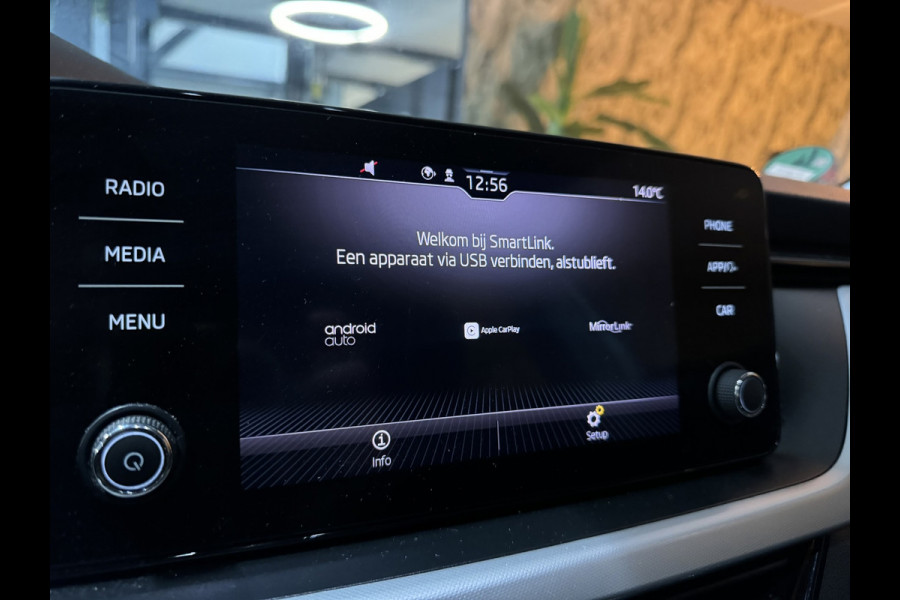 Škoda Kamiq 1.0 TSI Style Garantie Carplay StoelVW Lane Ass Front Ass DAB Cruise Clima Navi LED Rijklaar