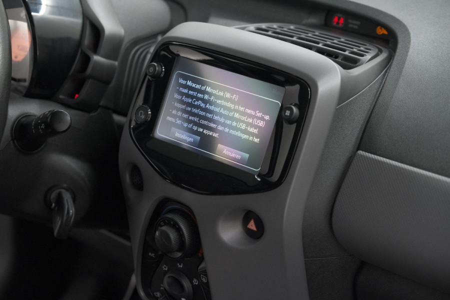 Peugeot 108 1.0 e-VTi Active | Apple Carplay | Airco | Getint Glas | 5 Deurs