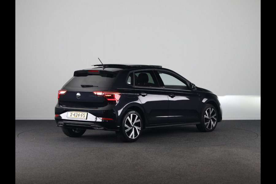 Volkswagen Polo 1.0 TSI R-Line 95 PK DSG Automaat | Panorama/schuif/kantel dak |  17 " lichtmetalen velgen | Digitaal dashboard | Matrix koplampen | Parkeer camera | Adaptieve cruise control | Climate controle | Stoelverwarming |