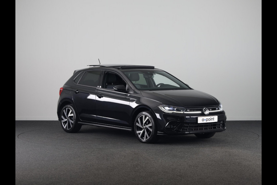Volkswagen Polo 1.0 TSI R-Line 95 PK DSG Automaat | Panorama/schuif/kantel dak |  17 " lichtmetalen velgen | Digitaal dashboard | Matrix koplampen | Parkeer camera | Adaptieve cruise control | Climate controle | Stoelverwarming |