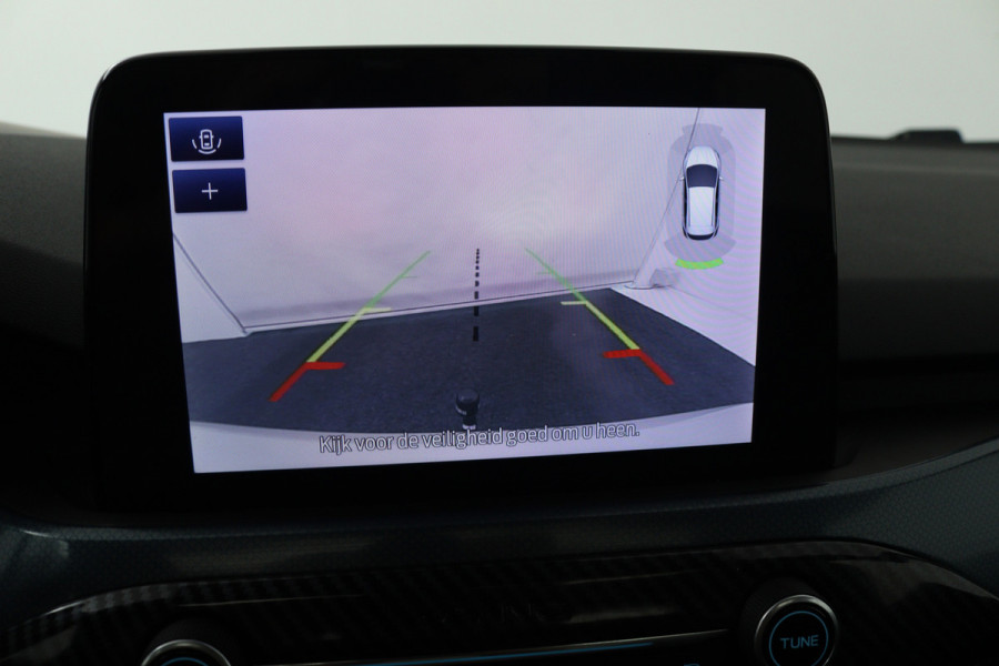 Ford Focus 1.5 EcoBoost Active Business (PANORAMADAK STOEL-/STUURVERWARMING, CAMERA, TREKHAAK, AUTOPILOT, HEAD-UP, ADAPTIVE)