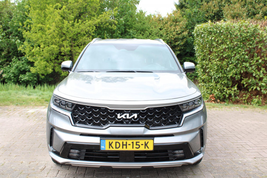 Kia Sorento 1.6 T-GDI Plug-in Hybrid 4WD ExecutiveLine 5p. |  Afneembare trekhaak | Panoramadak | 2 bandensets | Bestuurdersstoel Met Geheugen | BTW verrekenbaar | Dealer onderhouden