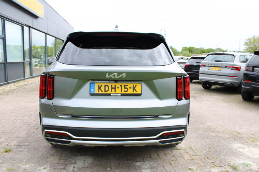 Kia Sorento 1.6 T-GDI Plug-in Hybrid 4WD ExecutiveLine 5p. |  Afneembare trekhaak | Panoramadak | 2 bandensets | Bestuurdersstoel Met Geheugen | BTW verrekenbaar | Dealer onderhouden