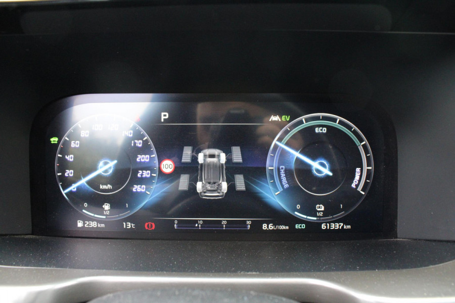 Kia Sorento 1.6 T-GDI Plug-in Hybrid 4WD ExecutiveLine 5p. |  Afneembare trekhaak | Panoramadak | 2 bandensets | Bestuurdersstoel Met Geheugen | BTW verrekenbaar | Dealer onderhouden