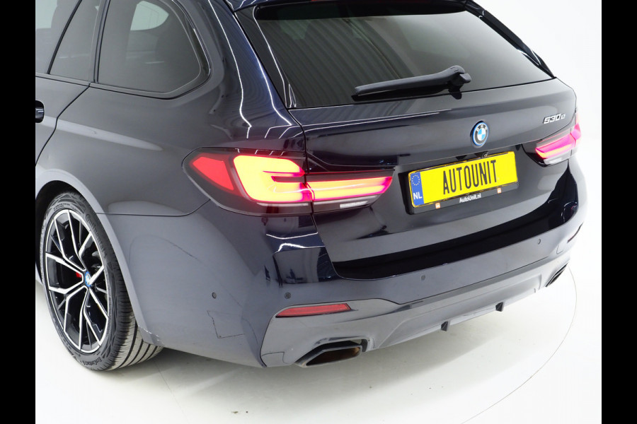 BMW 5 Serie Touring 530e M Sport Shadow Line | Panoramadak | LED Grille | Harman/Kardon | Leder | HUD | 360 | LaserLED | Carplay
