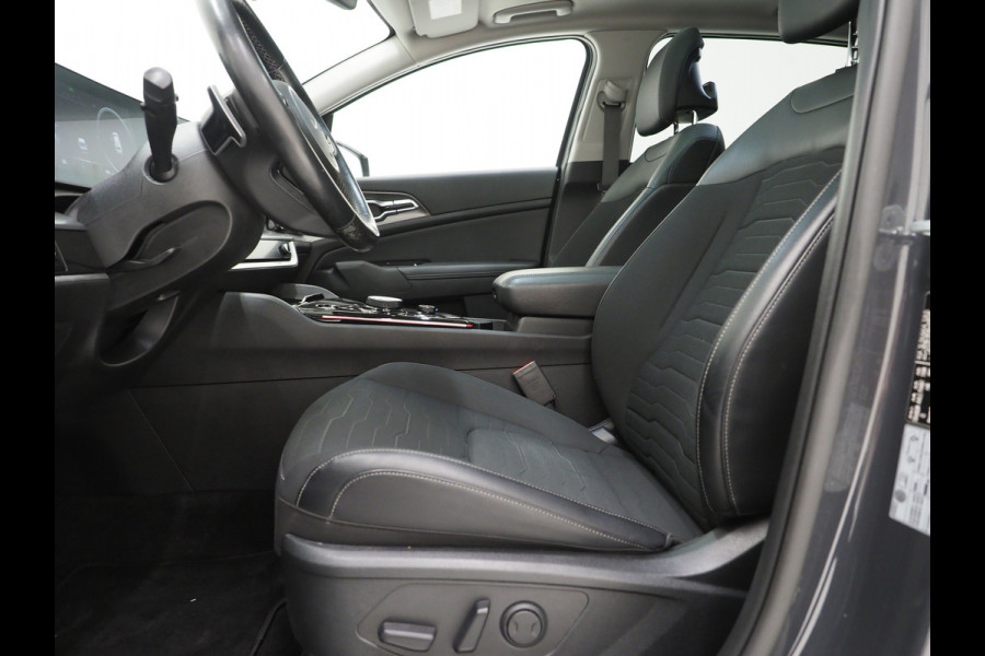 Kia Sportage 1.6 T-GDi Plug-in Hybrid AWD DynamicPlusLine | Panoramadak | Trekhaak | Keyless | Dodehoek | 360 | Adaptive Cruise | Carplay