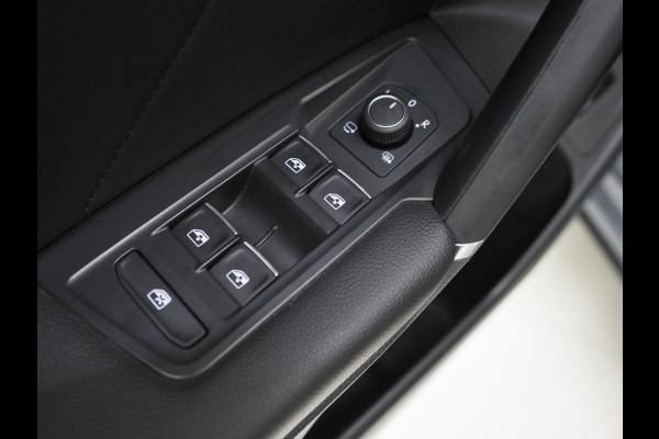 Volkswagen Tiguan Allspace 1.5 TSI 7p. | Panoramadak | Trekhaak | Leder | Dynaudio | 360 | Keyless | Adaptive Cruise | Carplay