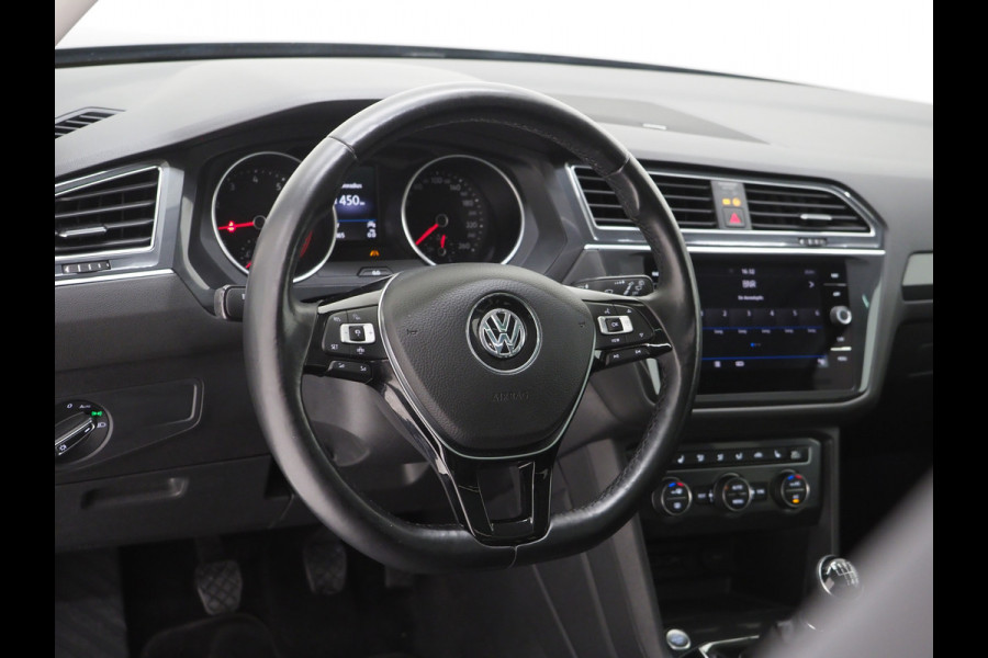 Volkswagen Tiguan Allspace 1.5 TSI 7p. | Panoramadak | Trekhaak | Leder | Dynaudio | 360 | Keyless | Adaptive Cruise | Carplay