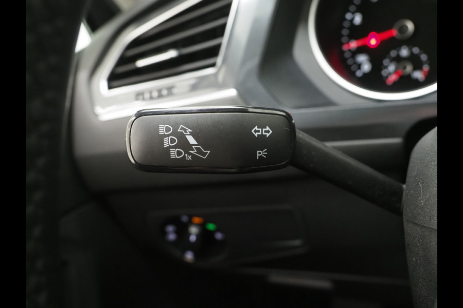 Volkswagen Tiguan Allspace 1.5 TSI 7p. | Panoramadak | Trekhaak | Leder | Dynaudio | 360 | Keyless | Adaptive Cruise | Carplay