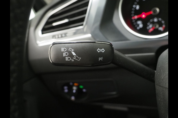 Volkswagen Tiguan Allspace 1.5 TSI 7p. | Panoramadak | Trekhaak | Leder | Dynaudio | 360 | Keyless | Adaptive Cruise | Carplay