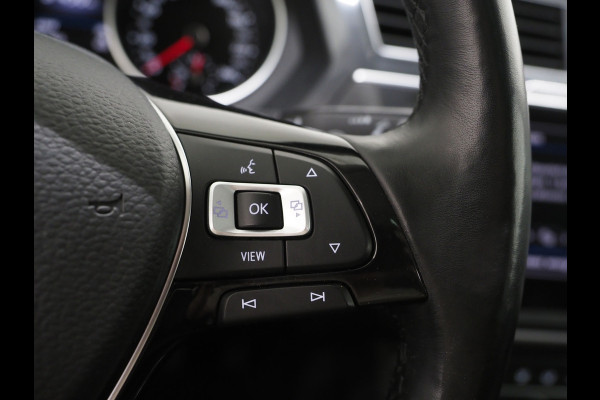 Volkswagen Tiguan Allspace 1.5 TSI 7p. | Panoramadak | Trekhaak | Leder | Dynaudio | 360 | Keyless | Adaptive Cruise | Carplay