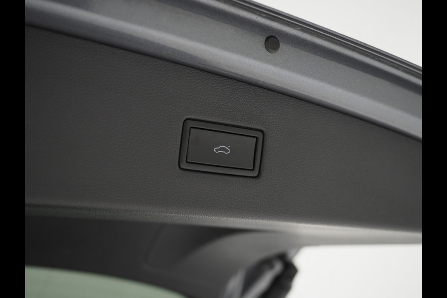 Volkswagen Tiguan Allspace 1.5 TSI 7p. | Panoramadak | Trekhaak | Leder | Dynaudio | 360 | Keyless | Adaptive Cruise | Carplay