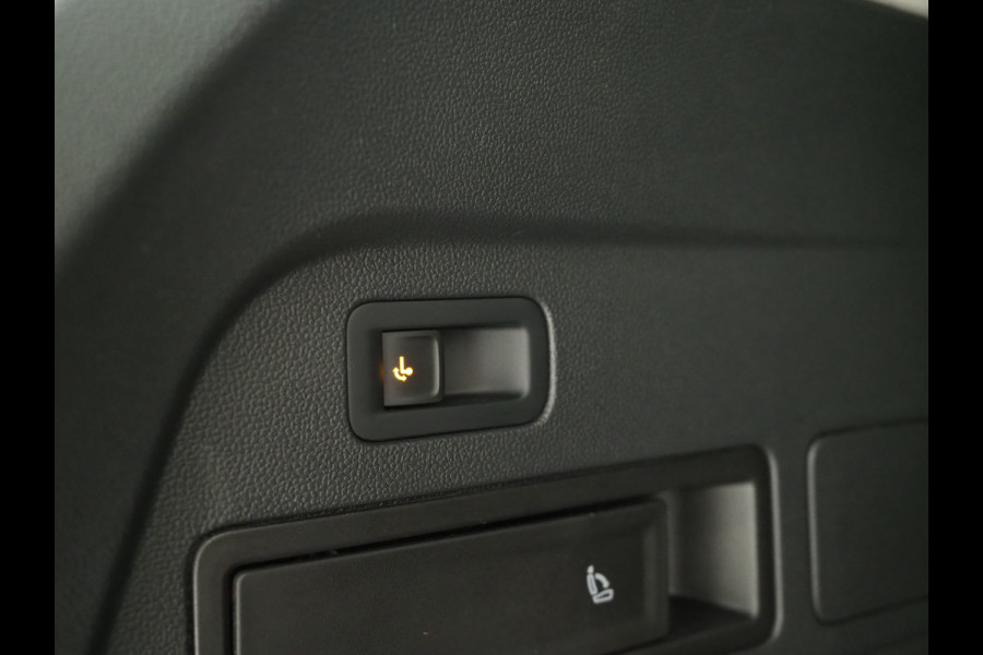 Volkswagen Tiguan Allspace 1.5 TSI 7p. | Panoramadak | Trekhaak | Leder | Dynaudio | 360 | Keyless | Adaptive Cruise | Carplay
