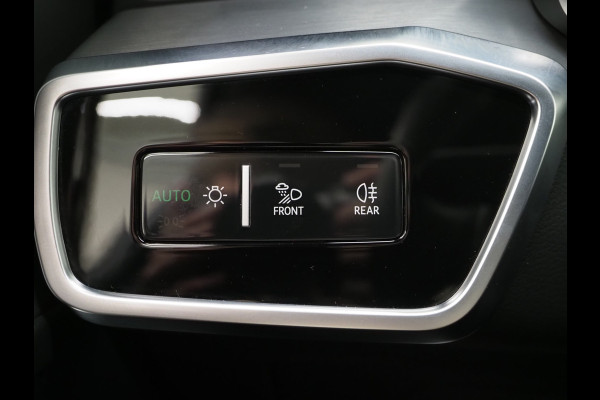 Audi A6 Avant 55 TFSI e quattro Full Black | Trekhaak | Keyless | Adaptive Cruise | Camera | Memory | Stoelverwarming | Carplay