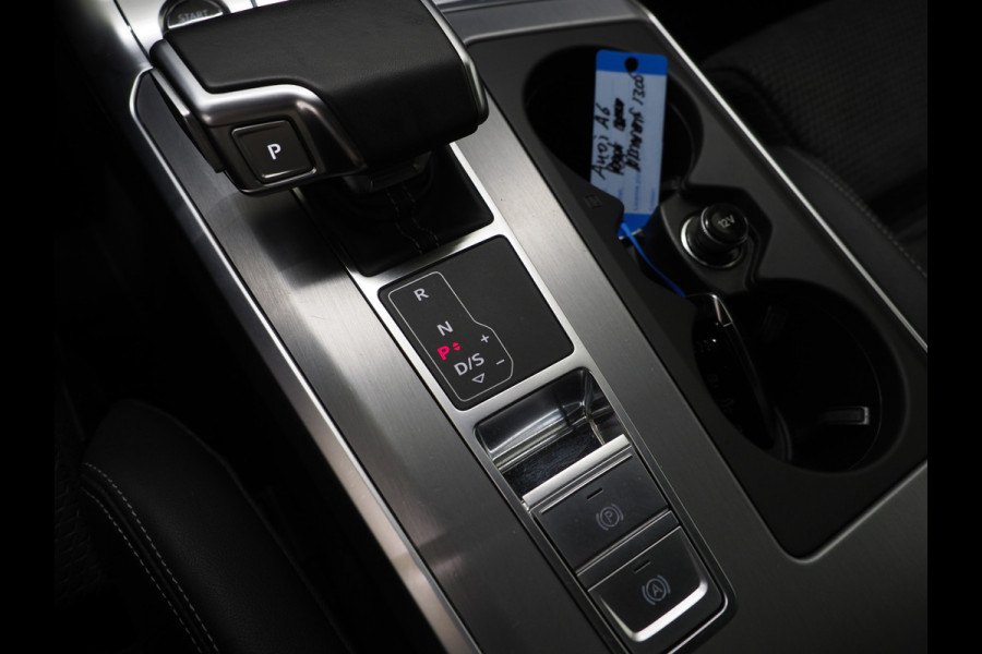Audi A6 Avant 55 TFSI e quattro Full Black | Trekhaak | Keyless | Adaptive Cruise | Camera | Memory | Stoelverwarming | Carplay