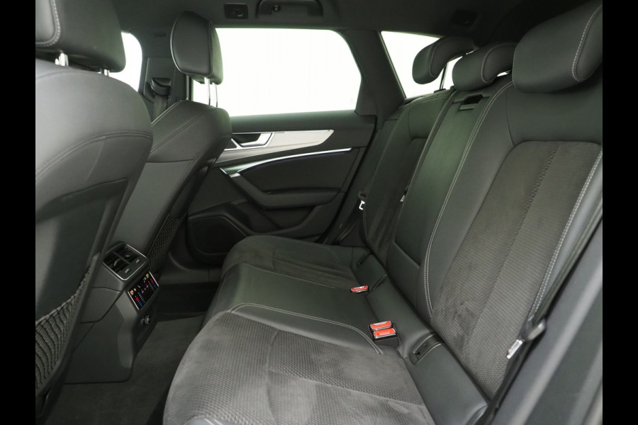 Audi A6 Avant 55 TFSI e quattro Full Black | Trekhaak | Keyless | Adaptive Cruise | Camera | Memory | Stoelverwarming | Carplay