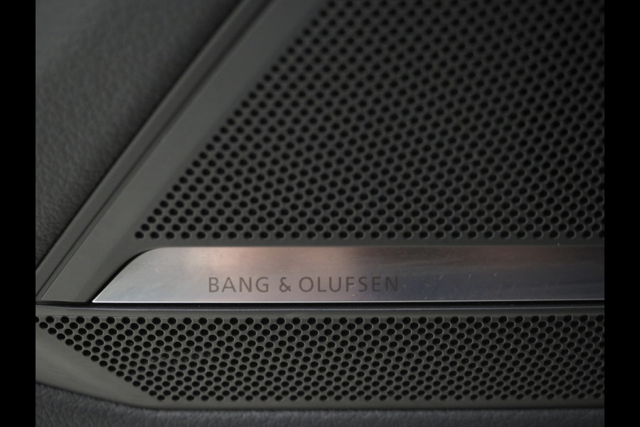 Audi A6 Avant 50 TFSI e quattro | Panoramadak | Trekhaak | B&O Audio | Sfeerlicht | Keyless | Adaptive Cruise | Carplay