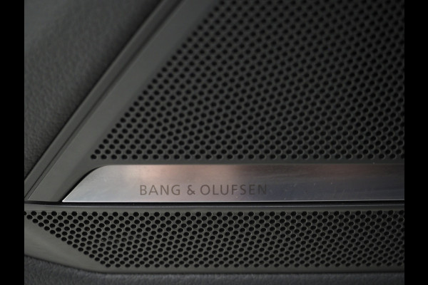 Audi A6 Avant 50 TFSI e quattro | Panoramadak | Trekhaak | B&O Audio | Sfeerlicht | Keyless | Adaptive Cruise | Carplay