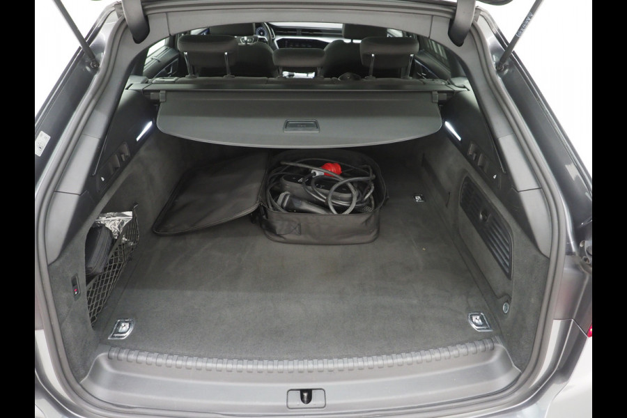 Audi A6 Avant 50 TFSI e quattro | Panoramadak | Trekhaak | B&O Audio | Sfeerlicht | Keyless | Adaptive Cruise | Carplay