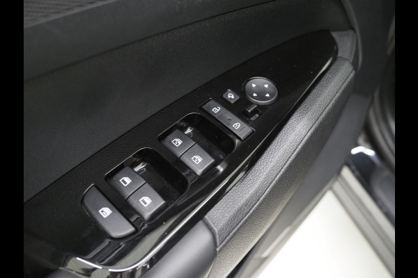 Kia Sportage 1.6 T-GDi Plug-in Hybrid AWD | Adaptive Cruise | Camera | DAB | Virtual | PDC | LED | Carplay