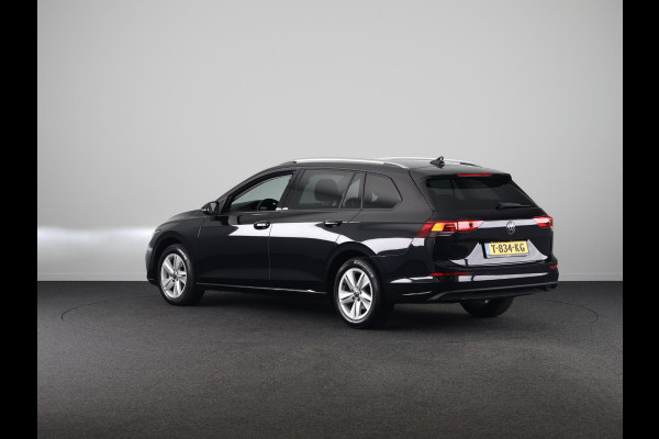 Volkswagen Golf Variant 1.0 eTSI Life | 110 pk Automaat (DSG) | Verlengde garantie | Navigatie | Parkeersensoren | Achteruitrijcamera | LED koplampen |17" All season banden |