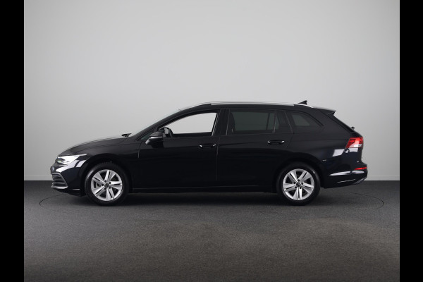 Volkswagen Golf Variant 1.0 eTSI Life | 110 pk Automaat (DSG) | Verlengde garantie | Navigatie | Parkeersensoren | Achteruitrijcamera | LED koplampen |17" All season banden |
