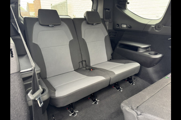 Dacia Jogger 1.6 Hybrid 140 Extreme 7p. Cruise Camera Naci Carplay Stoelverwarming Lane assist Clima Keyless