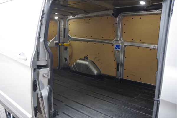Ford Transit Custom 2.0 TDCI L2 ACTIVE 170PK AUT. TREKHAAK, 17'' LMV, SIDESTEPS, CAMERA, CRUISE, AIRCO, STOELVERWARMING