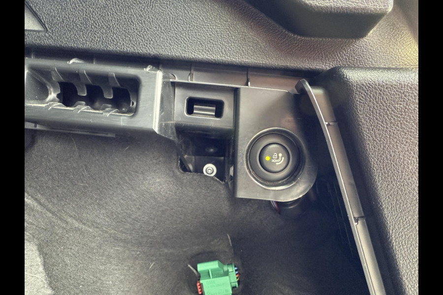 BMW iX3 Executive 80 kWh M-Sport |SOH 99% | ELEKTRISCHE TREKHAAK| ELEKTRISCHE ACHTERKLEP| PANORAMADAK| DRIVING ASSISTENT PROFESSIONAL| DODE HOEK SENSOR| STOELVERWARMING