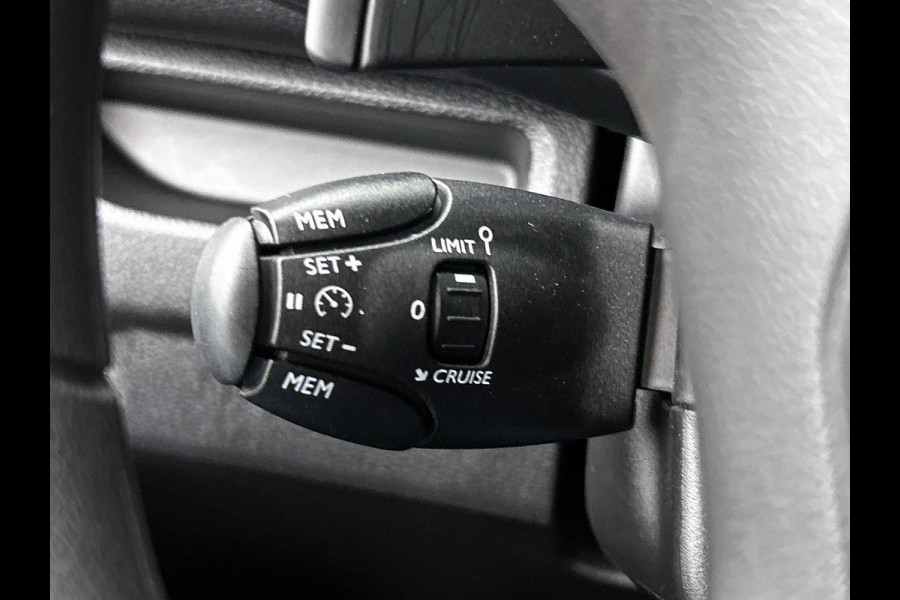 Peugeot Expert 2.0 BlueHDI 145PK L3 Automaat Airco Navigatie Trekhaak Cruise Control