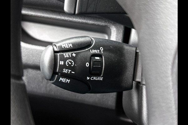 Peugeot Expert 2.0 BlueHDI 145PK L3 Automaat Airco Navigatie Trekhaak Cruise Control