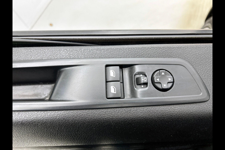 Peugeot Expert 2.0 BlueHDI 145PK L3 Automaat Airco Navigatie Trekhaak Cruise Control