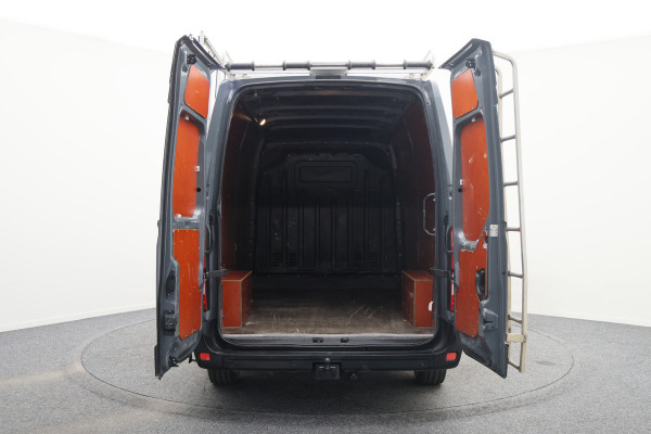 Renault Master T35 2.3 dCi 150 L2H2 Energy Comfort Automaat Glasresteel, 3-Zits, Trekhaak, Camera, Cruise, PDC