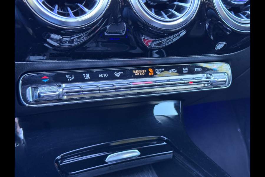 Mercedes-Benz A-Klasse 200 Premium Plus Pano/Sfeer/Camera