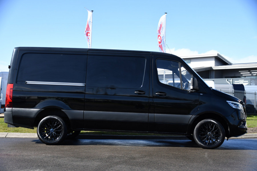 Mercedes-Benz Sprinter 317 1.9 CDI L2H1 RWD Edition Black 360 Camera, Cruise, Carplay, LED, 10,5'' Mbux, Automaat, Trekhaak, Leder, 170pk, Uniek!