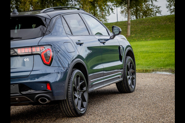 Lynk & Co 01 1.5 Plug-In Hybrid 262pk BLACKED OUT | Trekhaak | Zwarte hemel