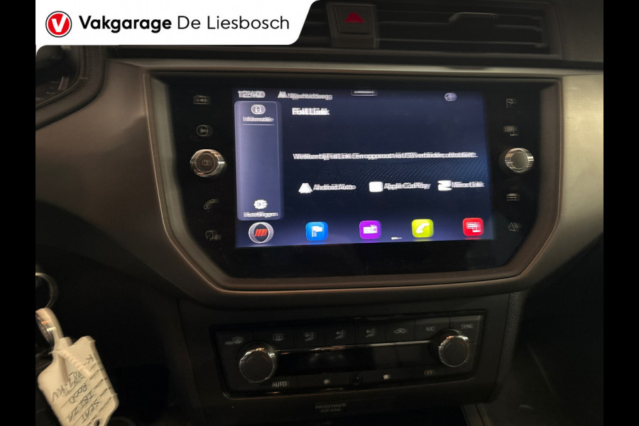 Seat Ibiza 1.0 TSI Style Business Intense/navi/carplay/clima/pdc/camera/boeken