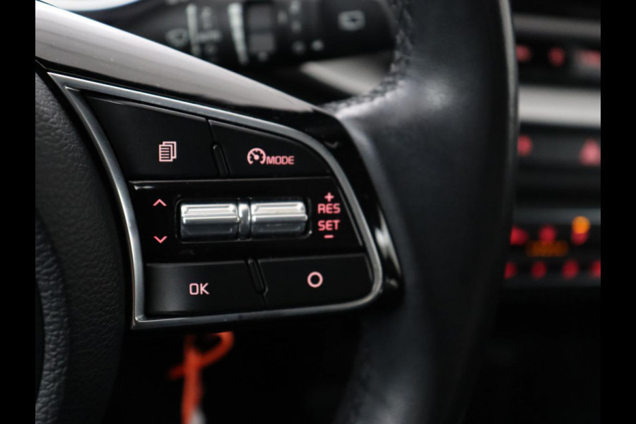 Kia Ceed 1.0 T-GDi DynamicLine | Carplay | Camera | Navigatie | Climate control | Parkeerhulp | Cruise control | Bluetooth | DAB | Lichtmetalen velgen