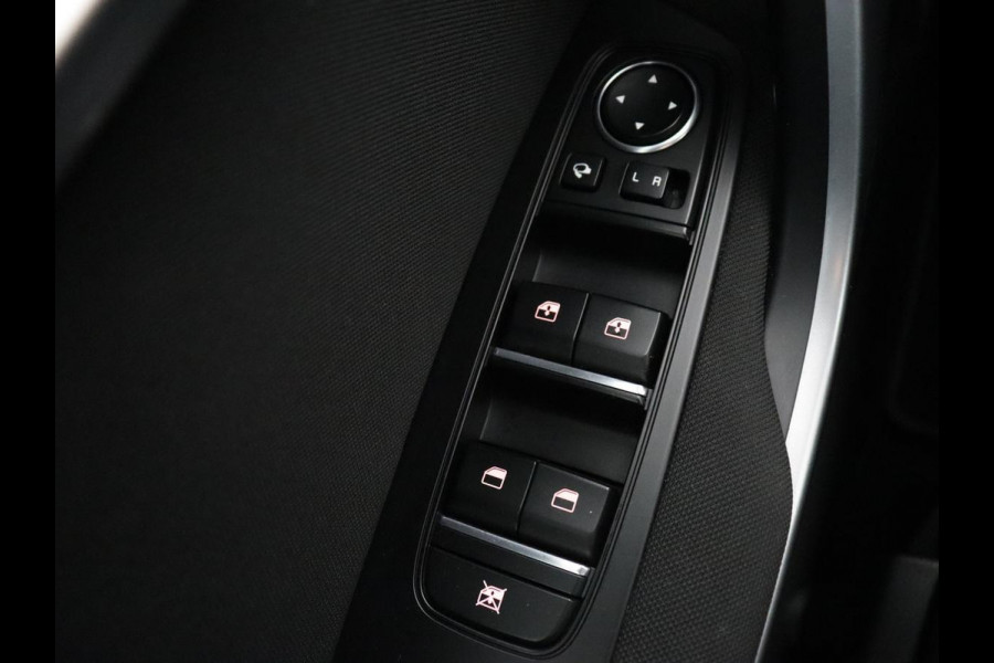 Kia Ceed 1.0 T-GDi DynamicLine | Carplay | Camera | Navigatie | Climate control | Parkeerhulp | Cruise control | Bluetooth | DAB | Lichtmetalen velgen