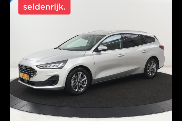 Ford Focus 1.0 EcoBoost Hybrid Titanium | Origineel NL | Carplay | Keyless | Navigatie | Climate control | Cruise control | Bluetooth | Full LED | Parkeerhulp | 38.100km NAP