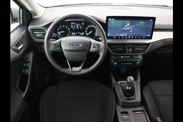 Ford Focus 1.0 EcoBoost Hybrid Titanium | Origineel NL | Carplay | Keyless | Navigatie | Climate control | Cruise control | Bluetooth | Full LED | Parkeerhulp | 38.100km NAP