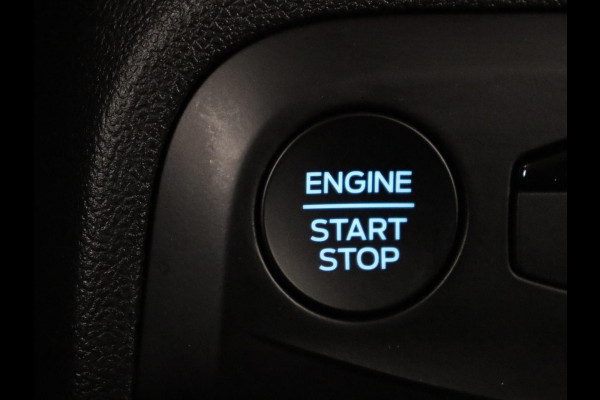 Ford Focus 1.0 EcoBoost Hybrid Titanium | Origineel NL | Carplay | Keyless | Navigatie | Climate control | Cruise control | Bluetooth | Full LED | Parkeerhulp | 38.100km NAP